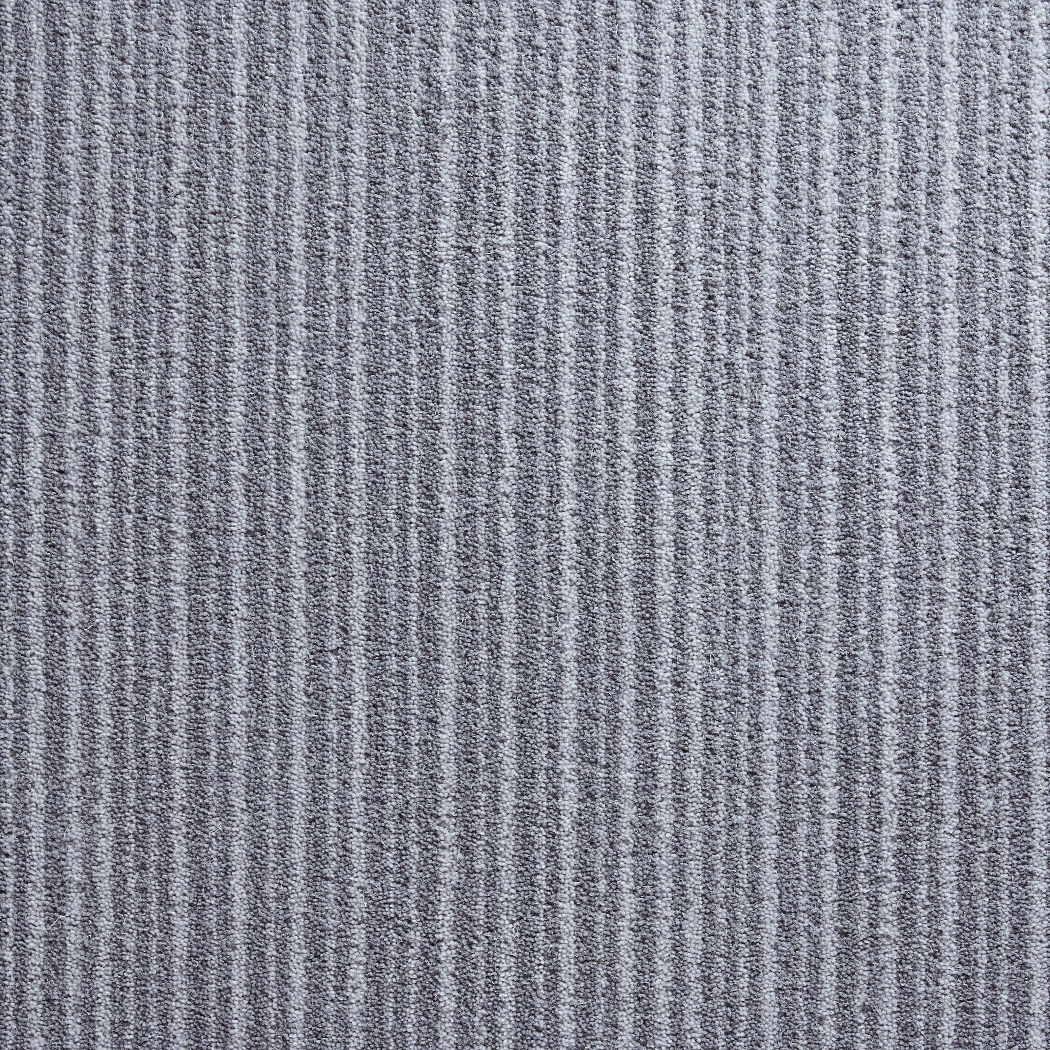 Pinnacle Twist Stripe Samba Free Sample